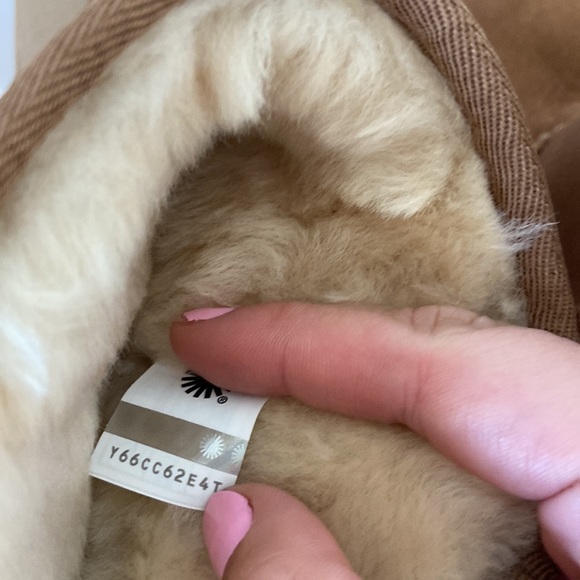 NWT Ugg Australia Classic Short II Chesnut Boot - Size 8 - Picture 8 of 10